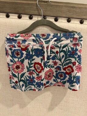 Vineyard Vines White Floral Performance Toddler skirt 2T